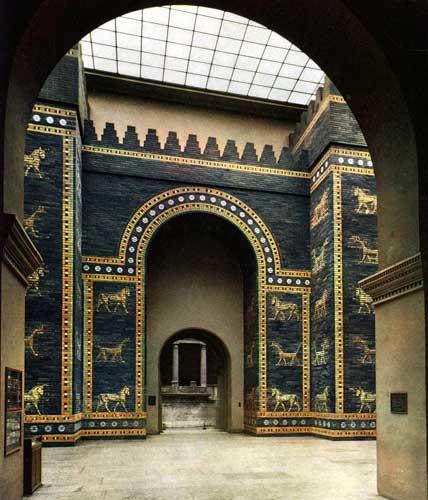 Rekonstruktion des Ischtar-Tores, Babylon, Irak, 6. Jh. v. Chr. © Staatliche Museen zu Berlin, Vorderasiatisches Museum