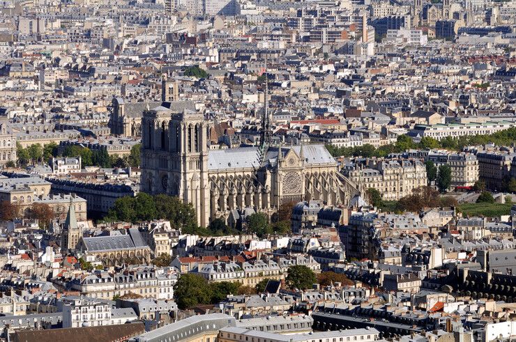 Notre-Dame de Paris und Umgebung von Südwesten, 2010 © Wikimedia Commons